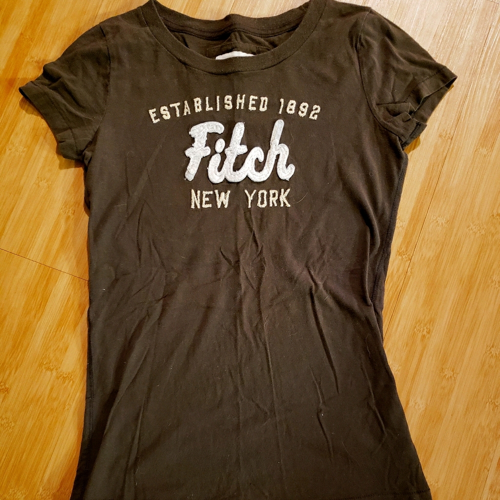 Abercrombie & Fitch tee